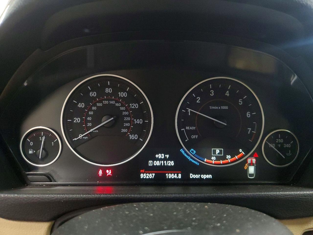 2017 BMW Seria 3 330i - zdjęcie 9