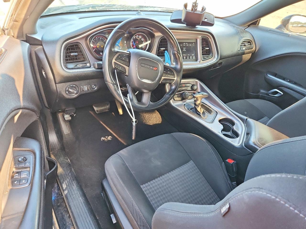 2019 Dodge Challenger R/T - zdjęcie 8
