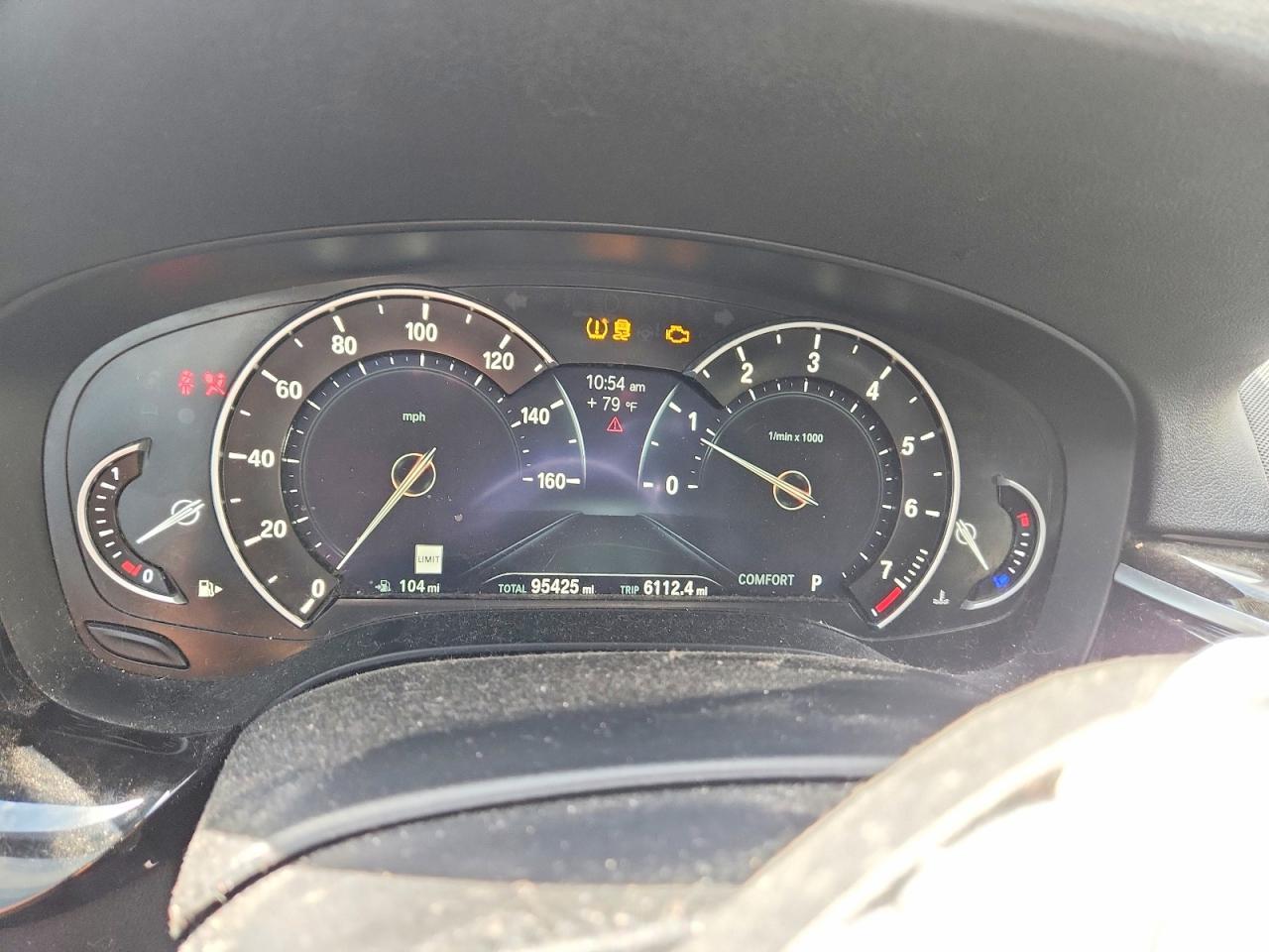 2019 BMW Seria 5 540i - zdjęcie 9