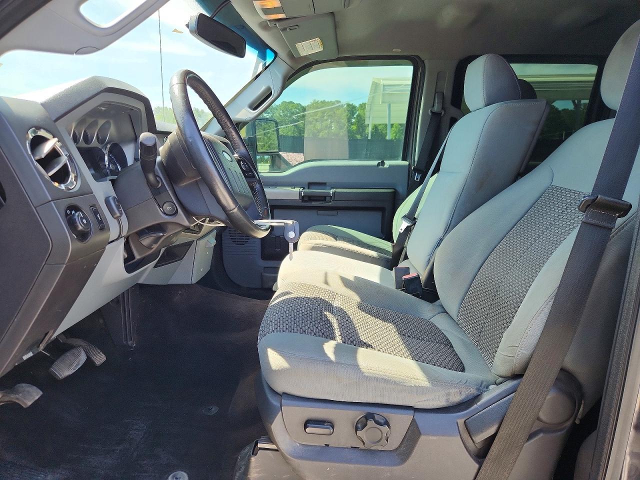 2015 Ford F250 Super Duty - zdjęcie 7