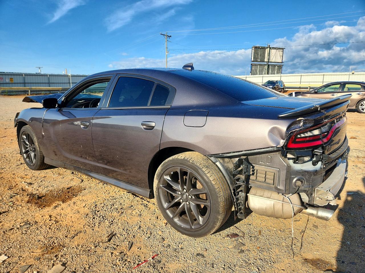 2022 Dodge Charger Gt - zdjęcie 2