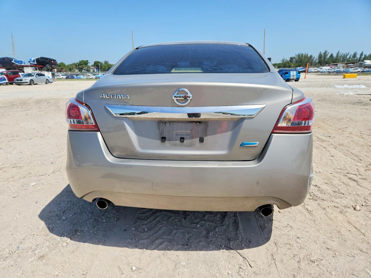 2013 Nissan Altima 2.5 - zdjęcie 6