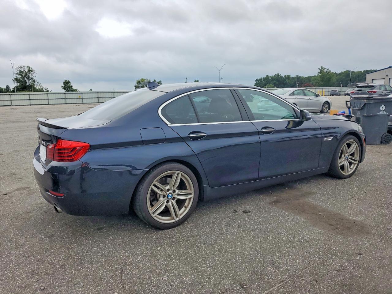 2015 BMW Seria 5 535i - zdjęcie 3