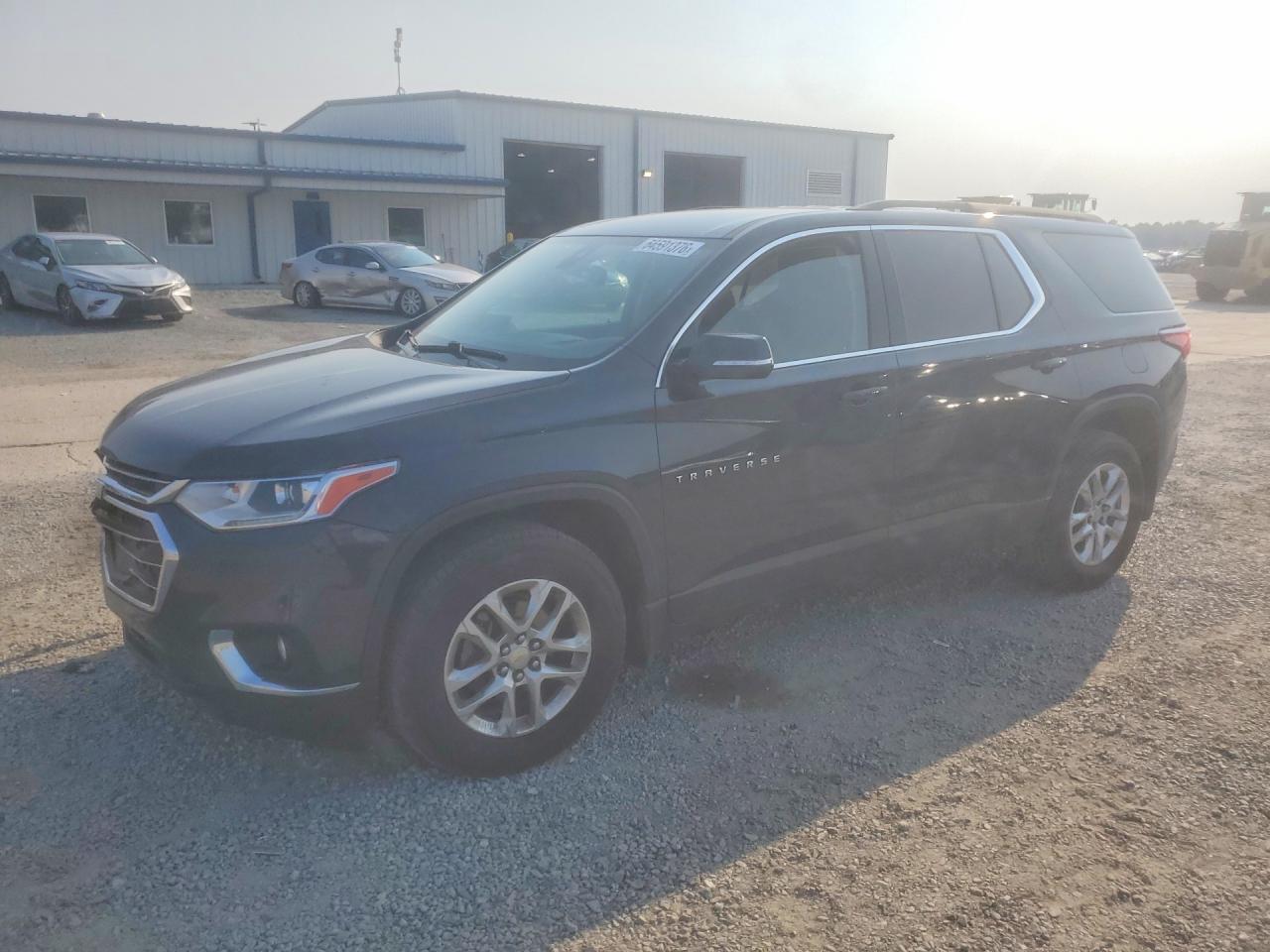 2020 Chevrolet Traverse Lt - zdjęcie główne