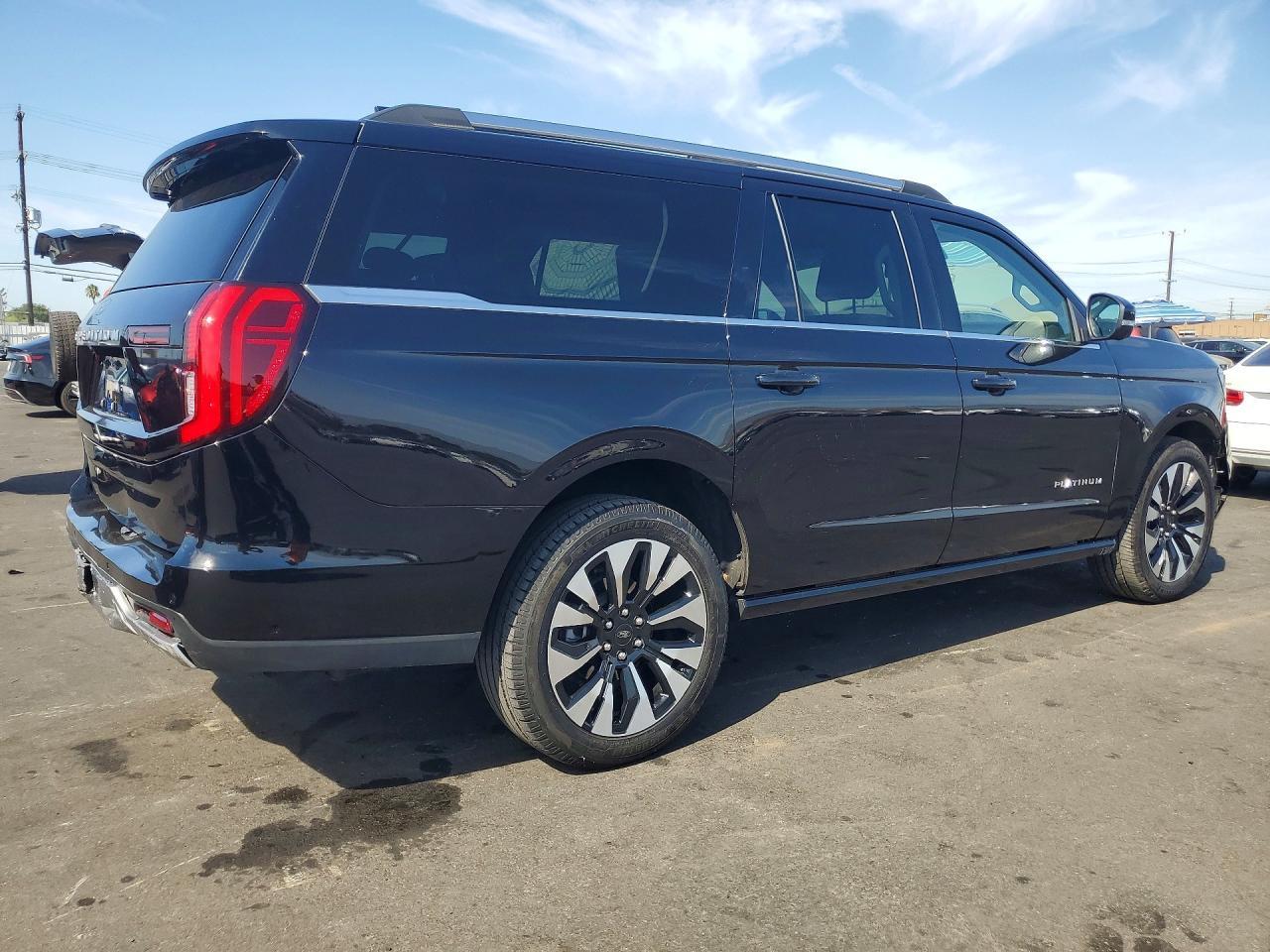 2025 Ford Expedition Max Platinum - zdjęcie 3