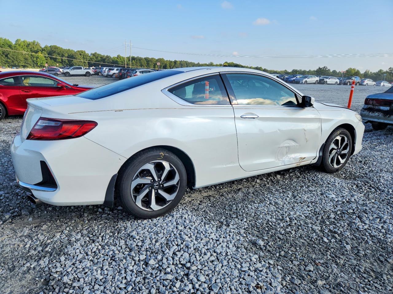 Honda Accord Coupe - zdjęcie 3