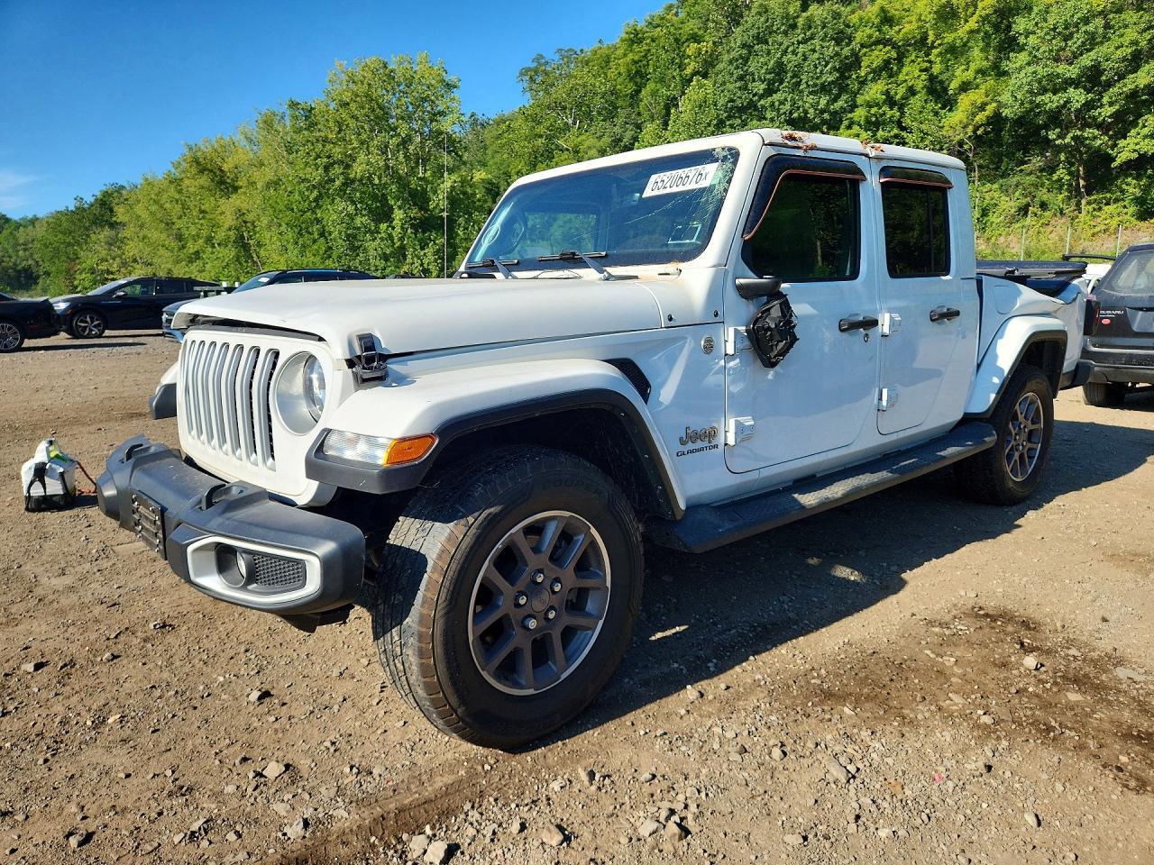2021 Jeep Gladiator Overland - zdjęcie główne