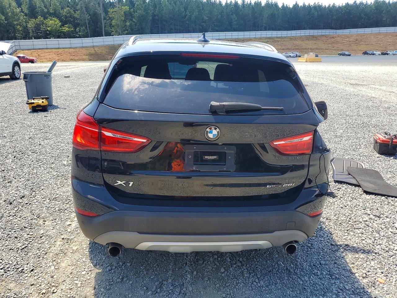 2018 BMW X1 Sdrive28I - zdjęcie 6