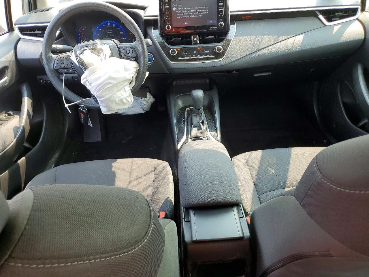 2021 Toyota Corolla Le - zdjęcie 8