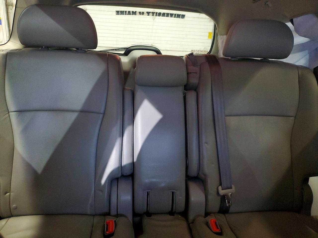 2013 Toyota Highlander Se - zdjęcie 10
