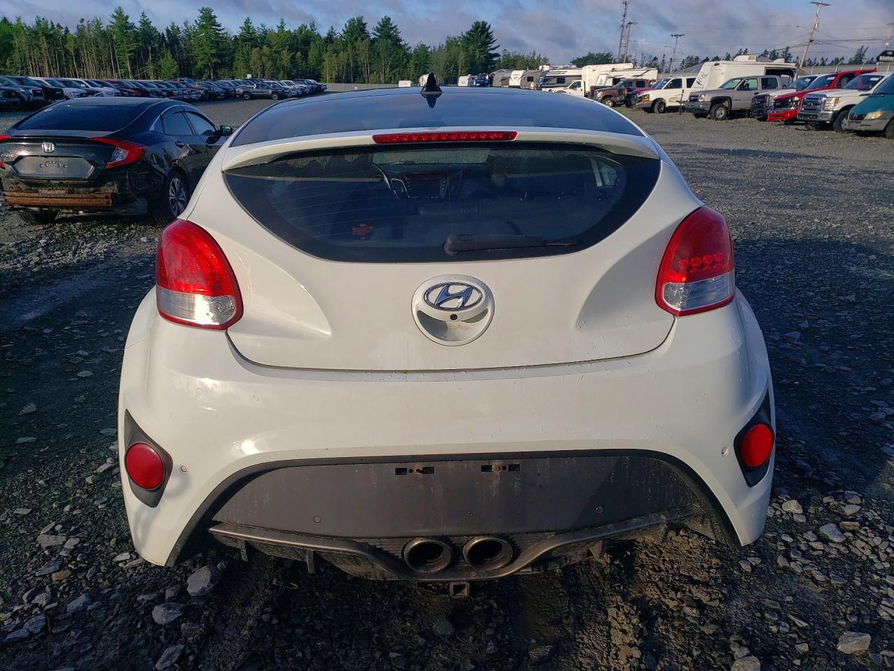 2013 Hyundai Veloster Turbo - zdjęcie 6