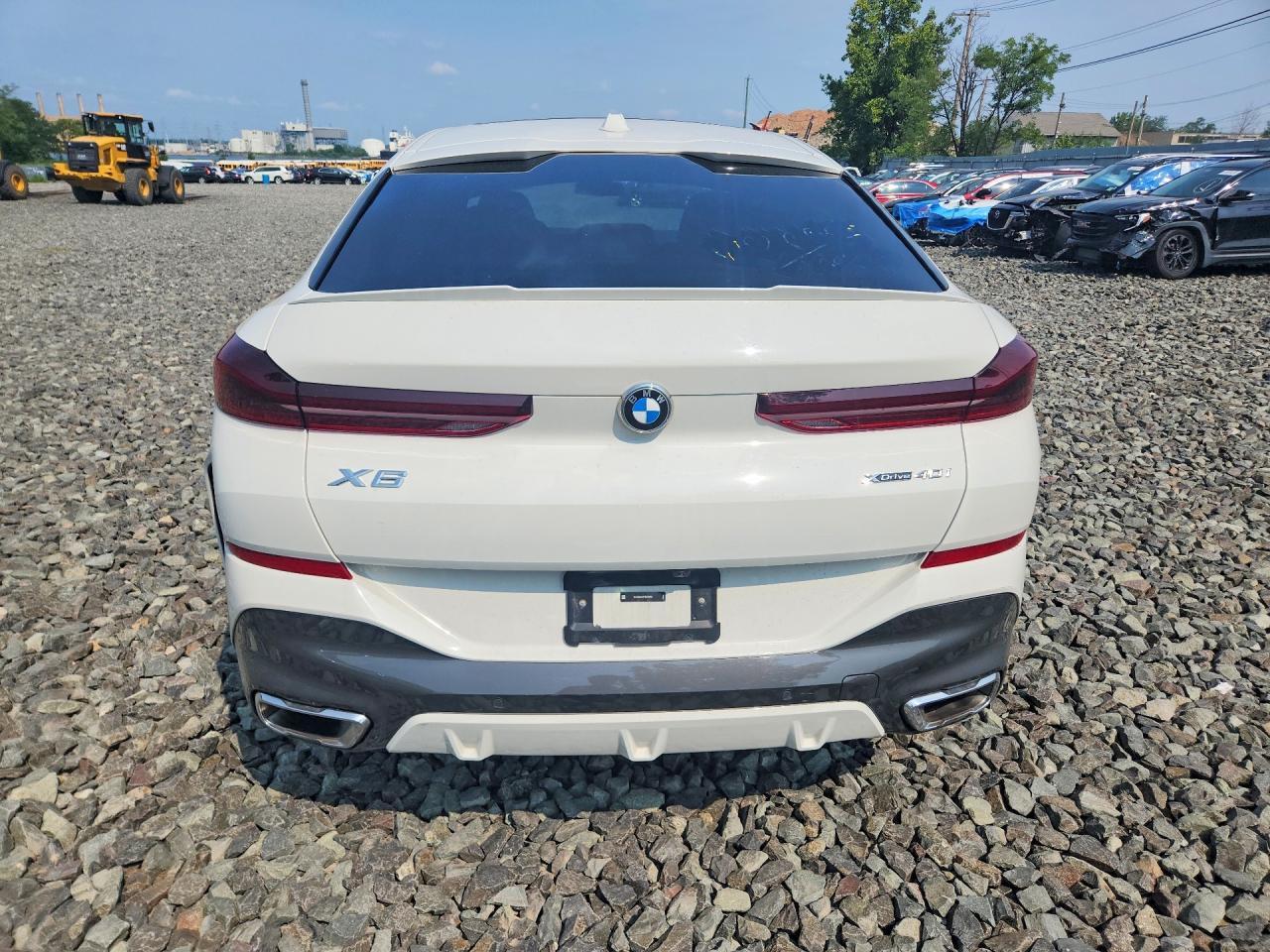 2026 BMW X6 xDrive4 - zdjęcie 6