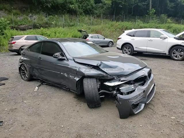 2019 BMW M4 - zdjęcie 14