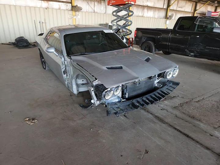 2022 Dodge Challenger Sxt - zdjęcie 14