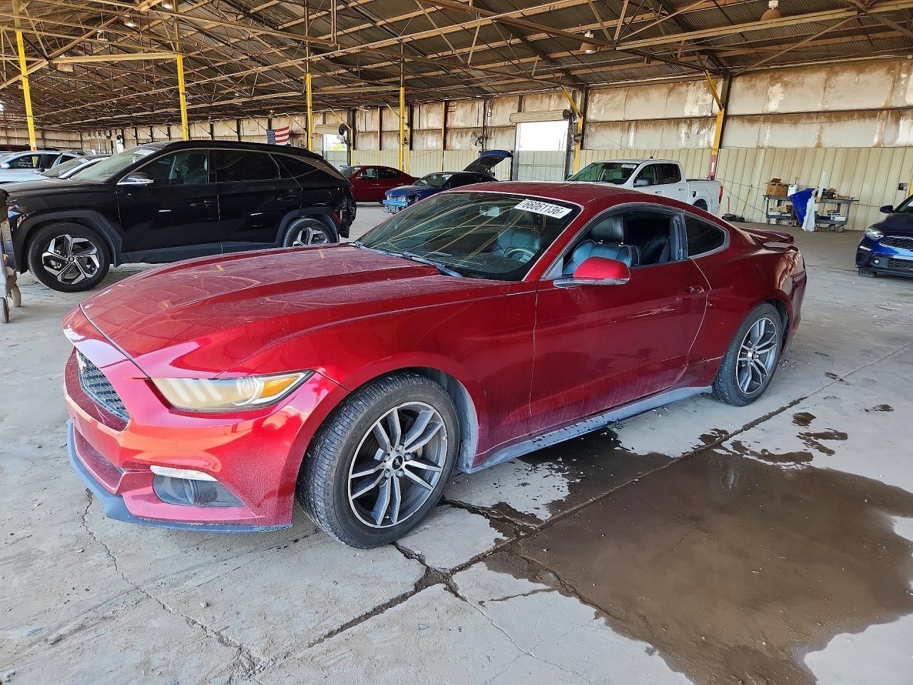 2015 Ford Mustang - zdjęcie główne