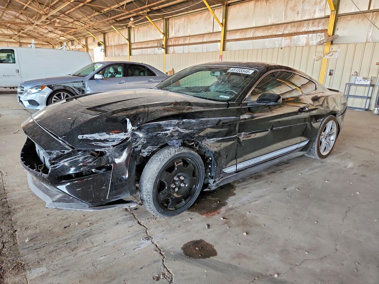 2019 Ford Mustang - zdjęcie główne