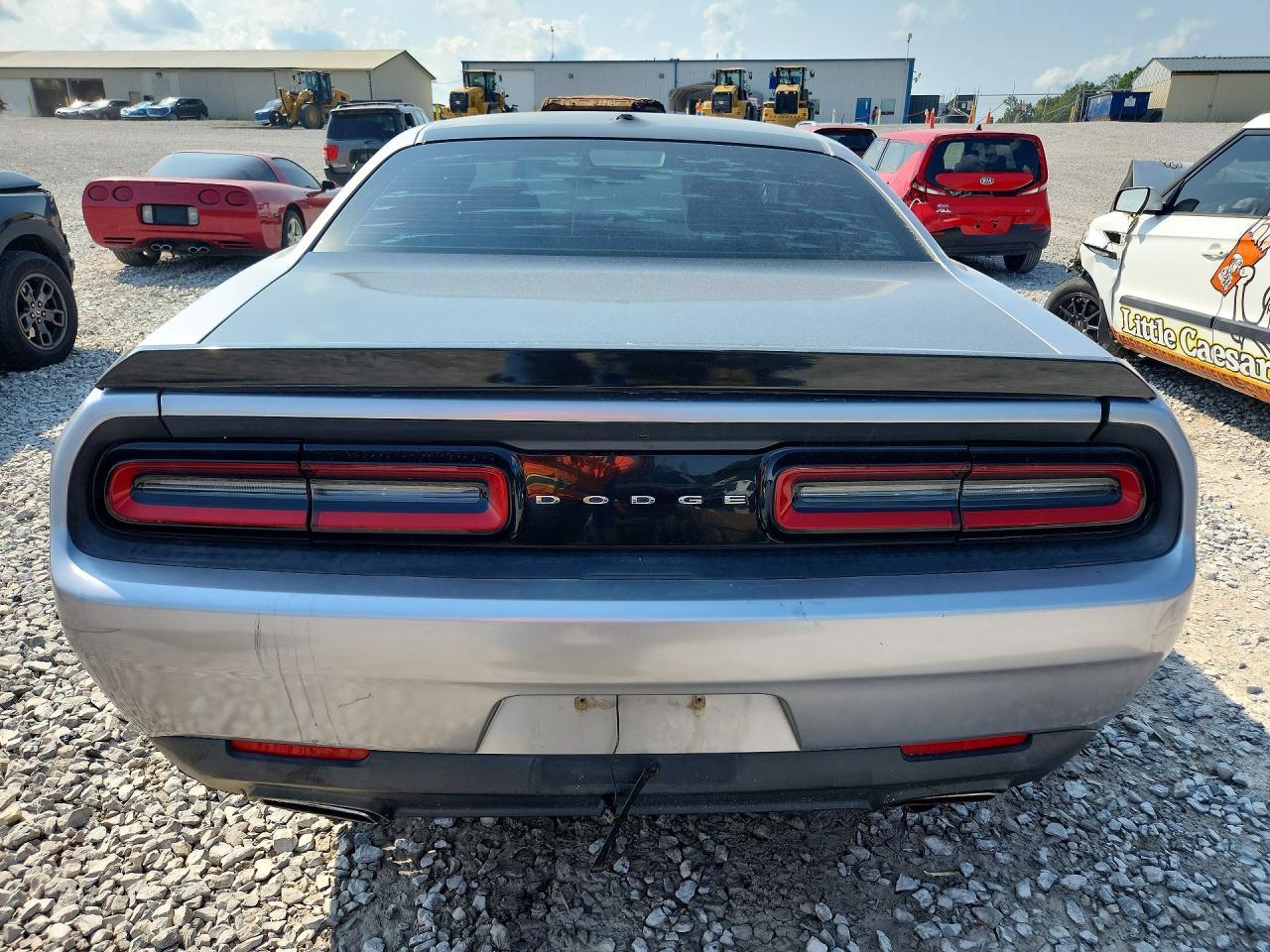2015 Dodge Challenger Sxt - zdjęcie 6