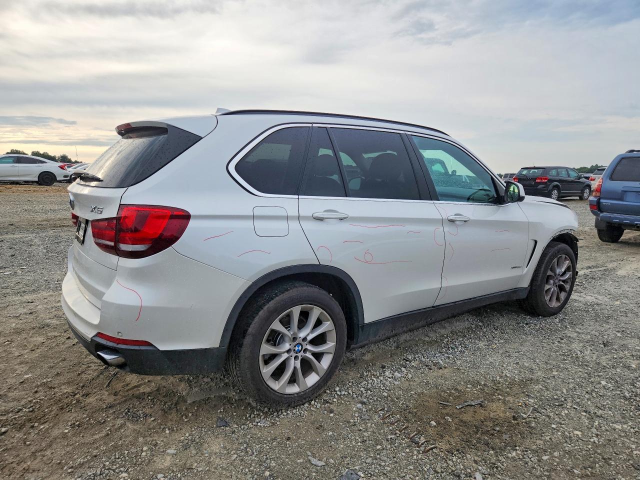 2016 BMW X5 xDrive35I - zdjęcie 3