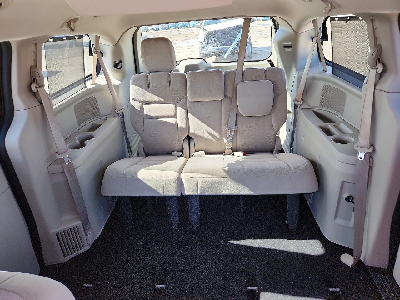 2016 Dodge Grand Caravan Sxt - zdjęcie 10