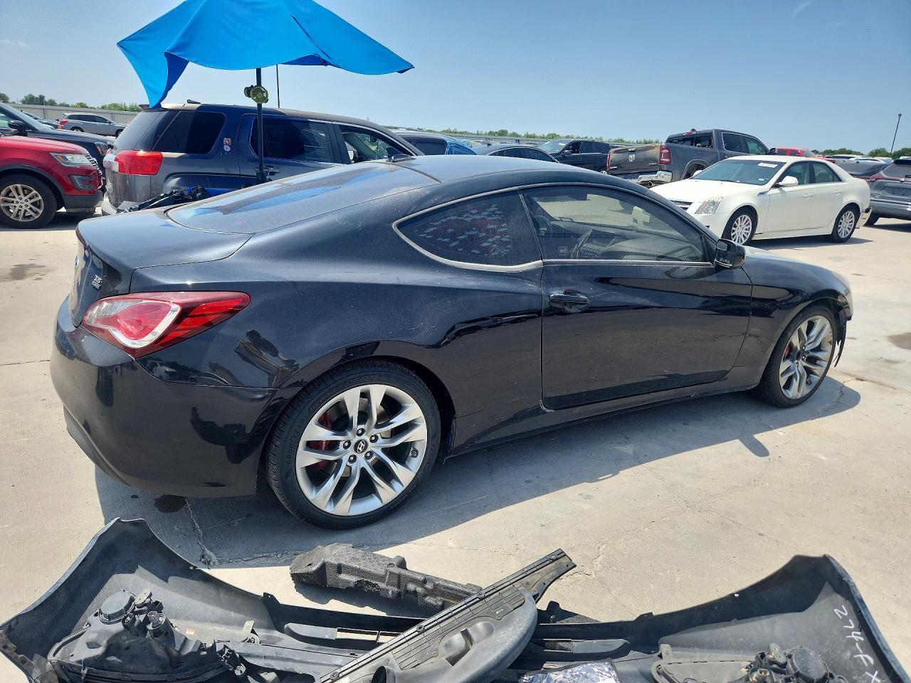 2013 Hyundai Genesis Coupe 3.8 R-Spec - zdjęcie 3