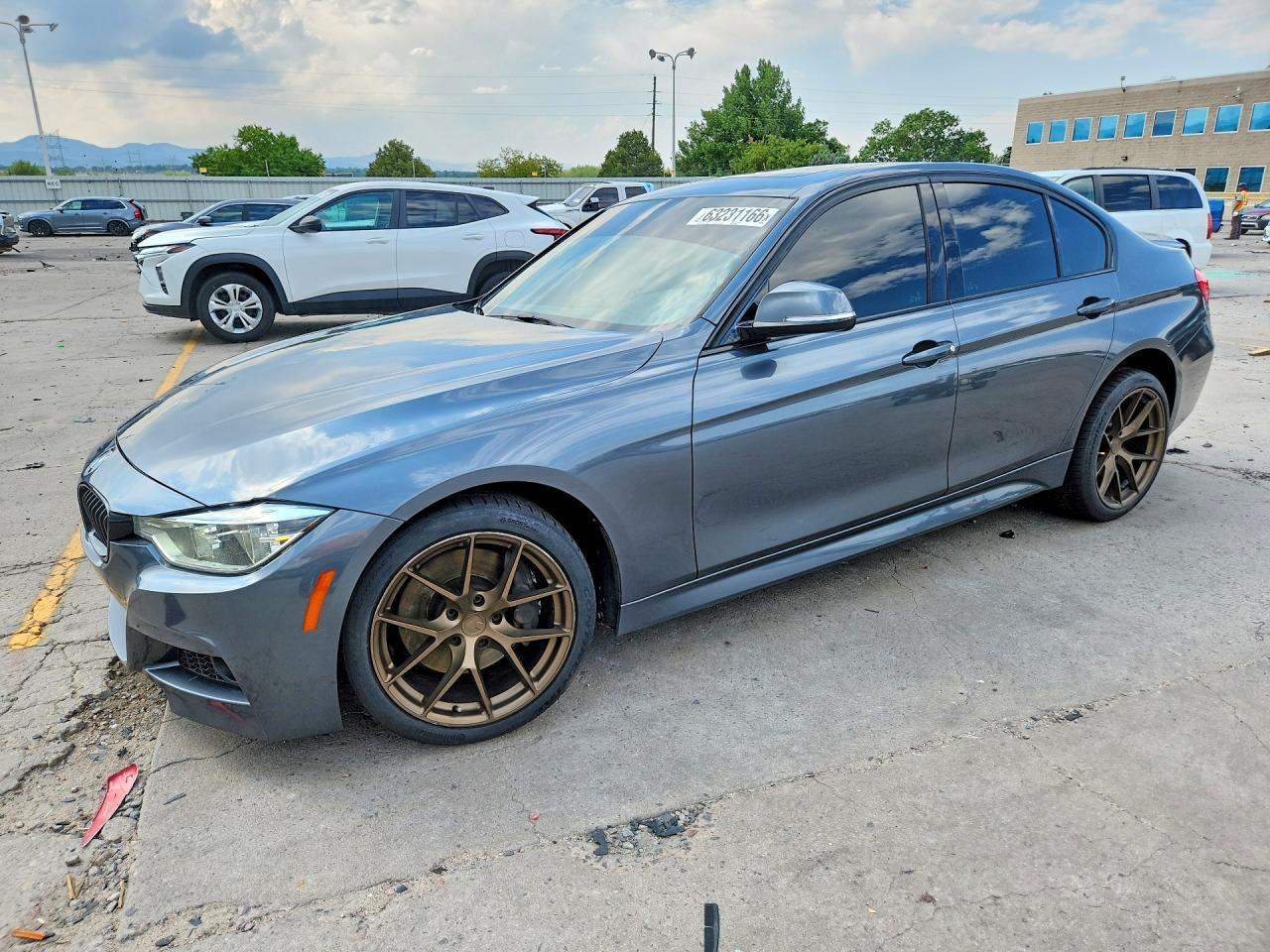 2018 BMW Seria 3 340i - zdjęcie główne