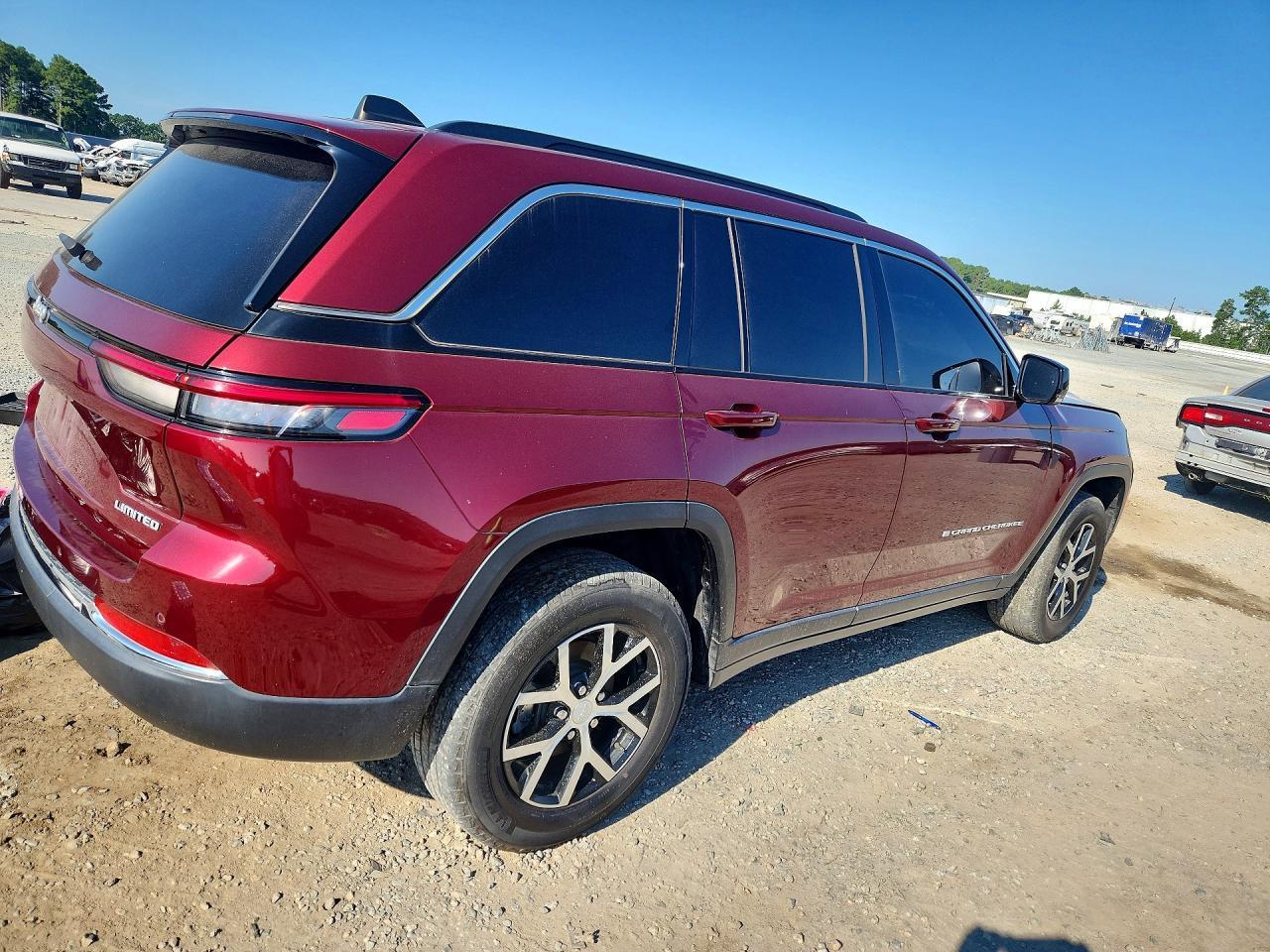 2024 Jeep Grand Cherokee Limited - zdjęcie 3