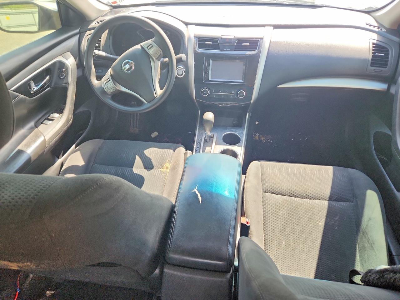 2015 Nissan Altima 2.5 S - zdjęcie 8