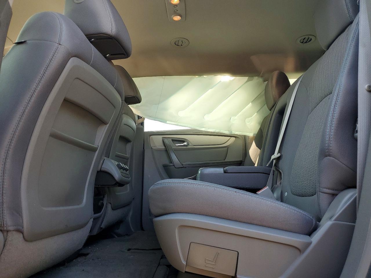 2014 Chevrolet Traverse Ls - zdjęcie 11