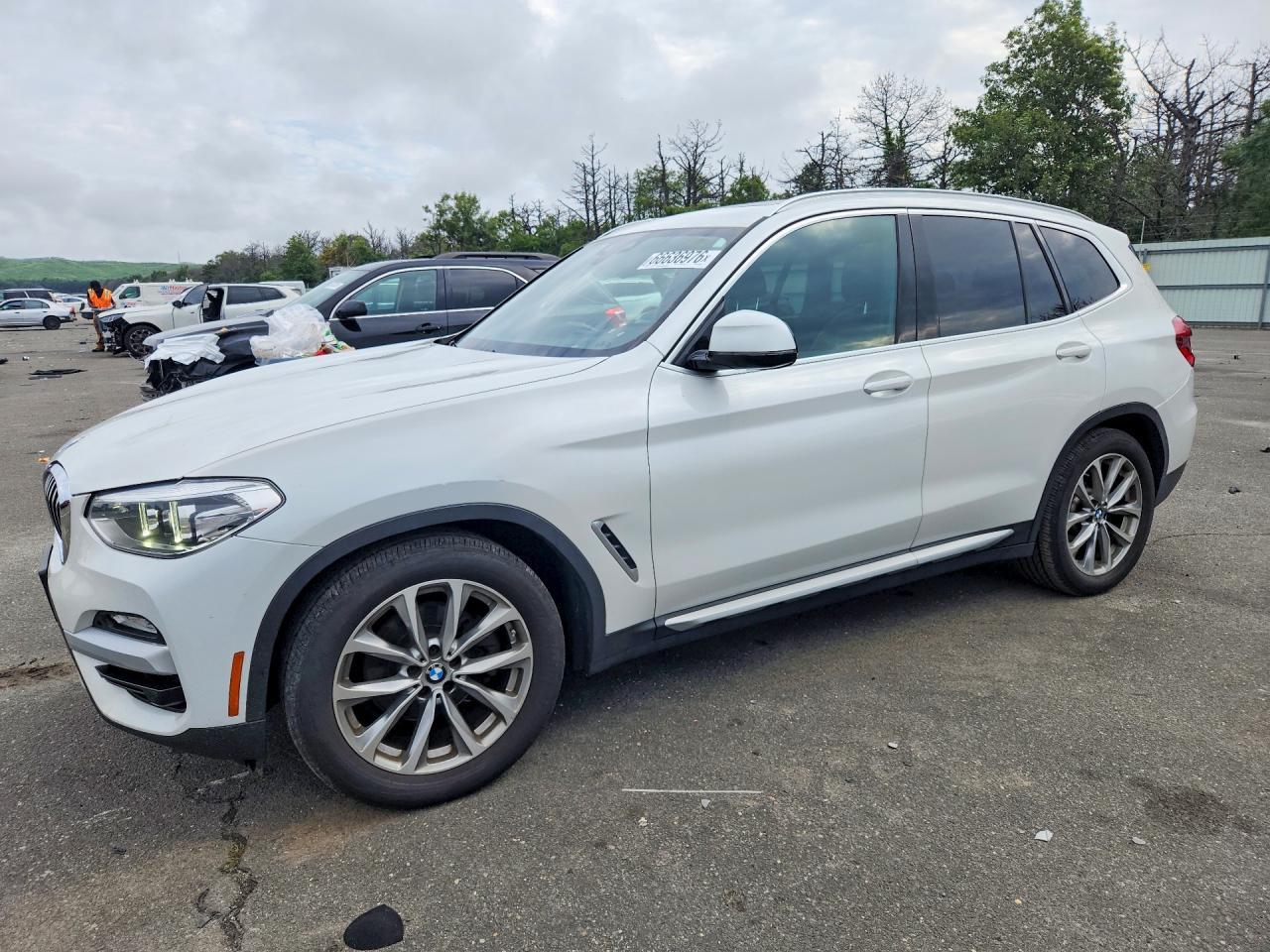 2019 BMW X3 xDrive30I - zdjęcie główne