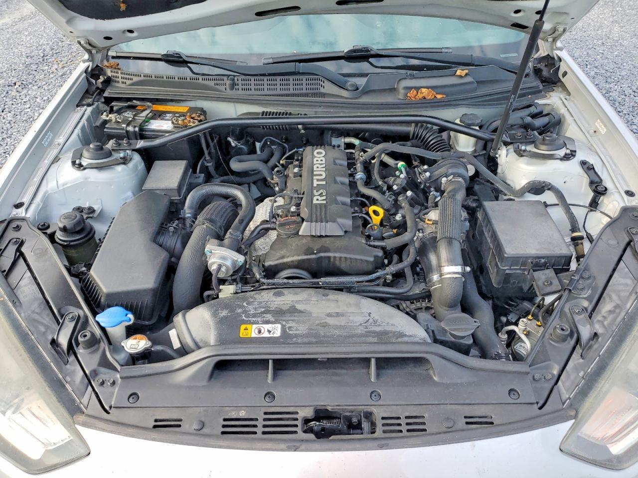 2014 Hyundai Genesis Coupe 2.0T - zdjęcie 11