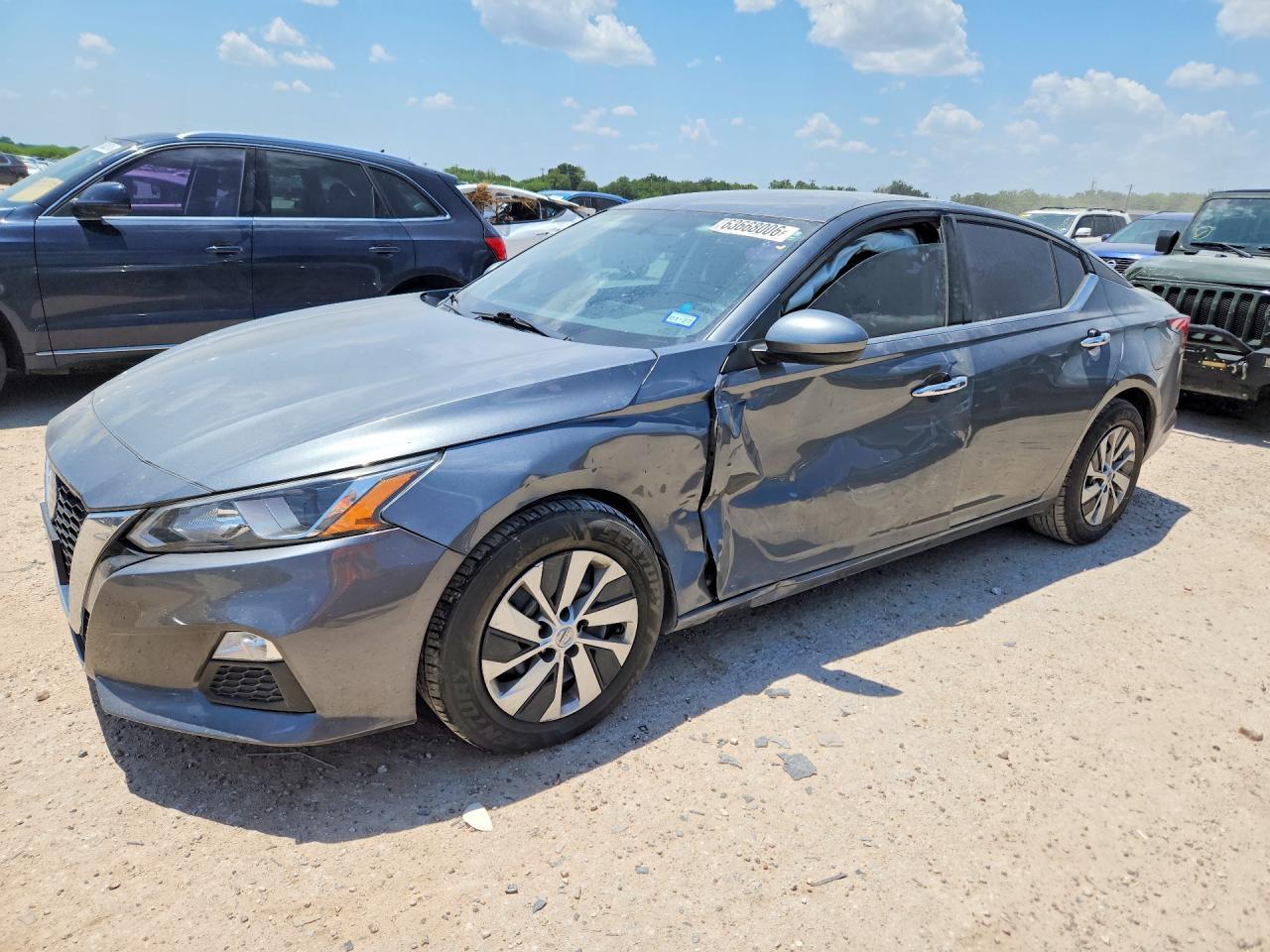 2019 Nissan Altima S - zdjęcie główne