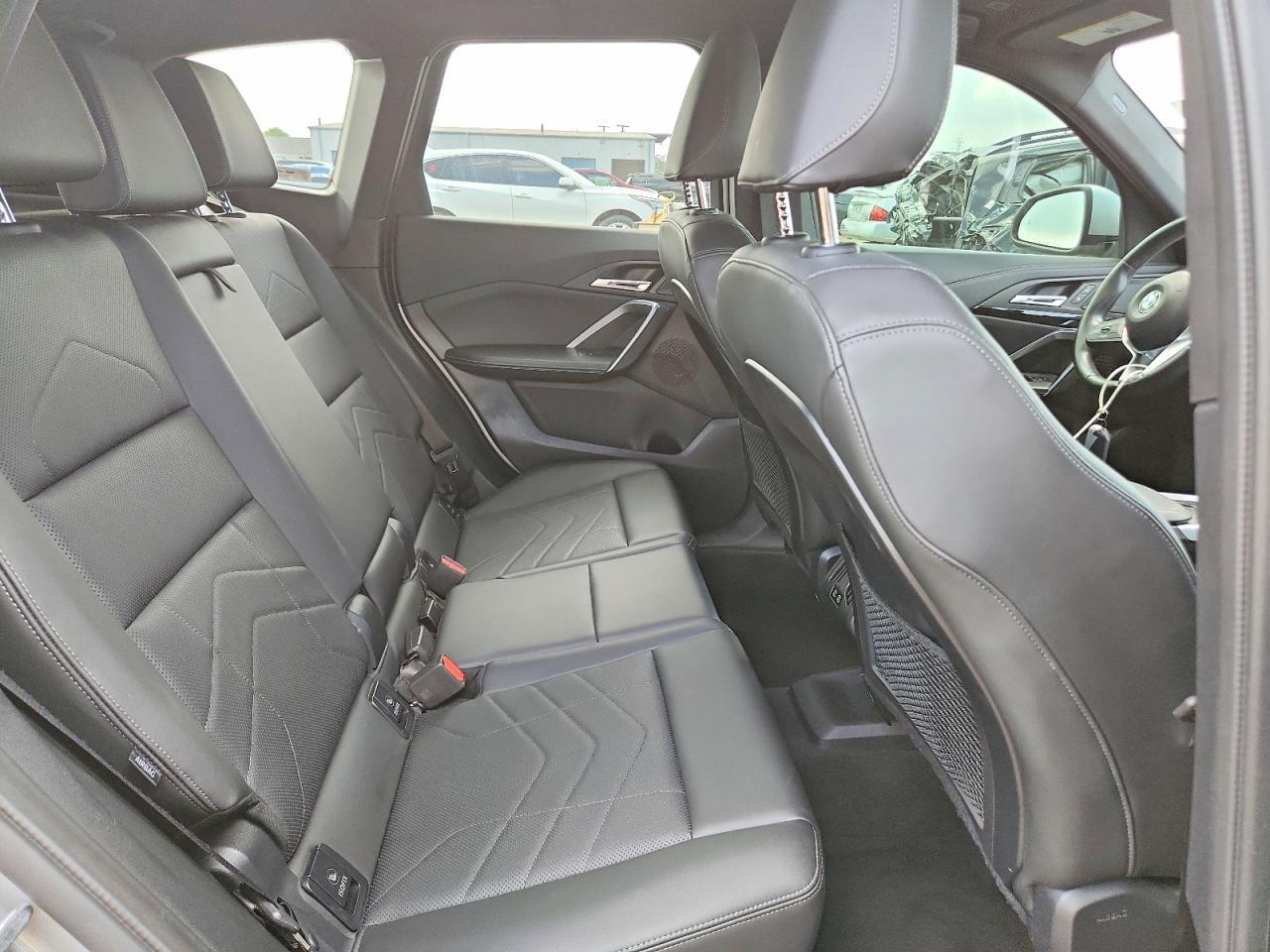 2024 BMW X1 xDrive28I - zdjęcie 10