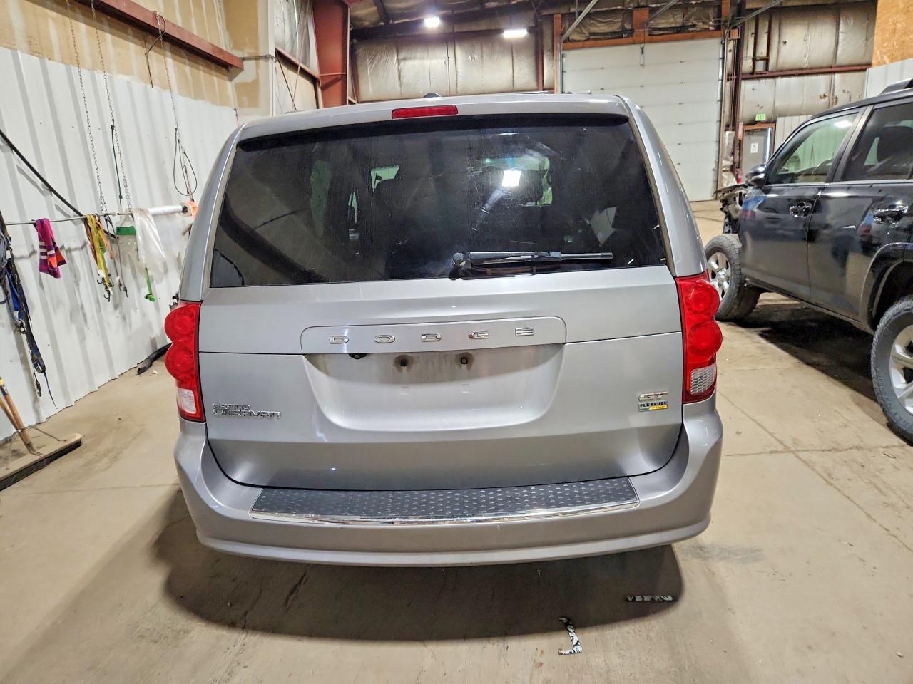 2017 Dodge Grand Caravan Gt - zdjęcie 6