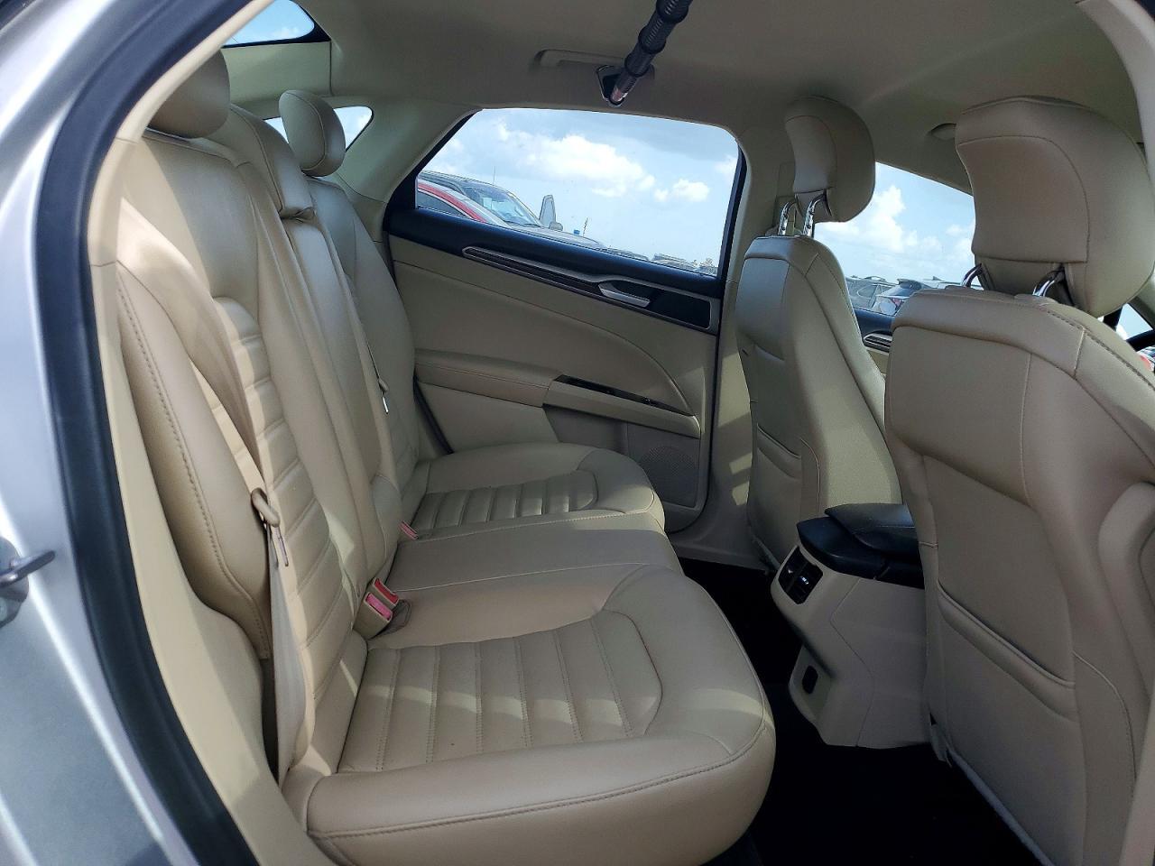 2015 Ford Fusion Se - zdjęcie 10