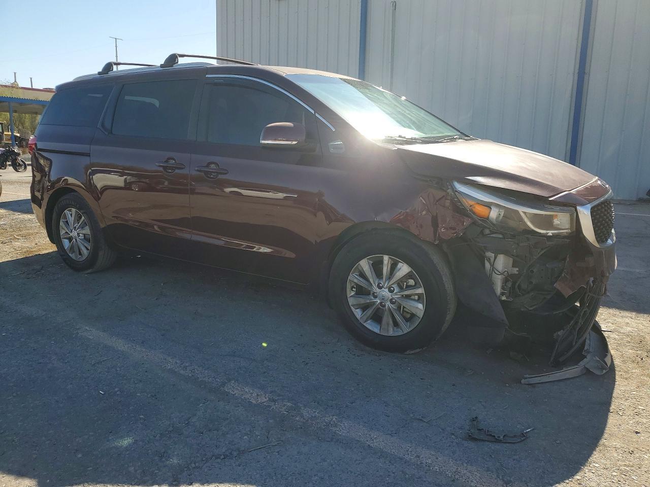 2017 Kia Sedona Lx - zdjęcie 4