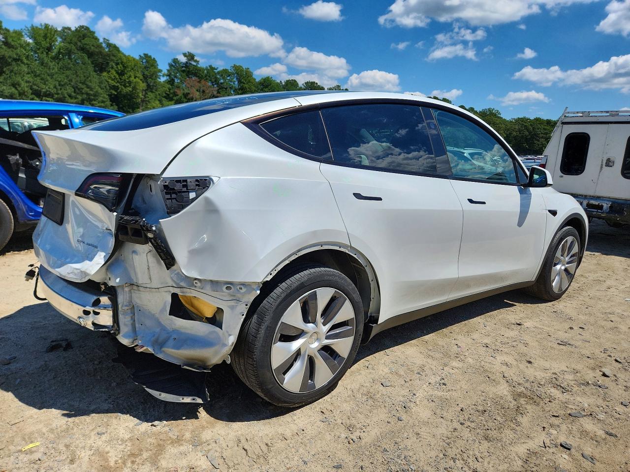 2023 Tesla Model Y - zdjęcie 3
