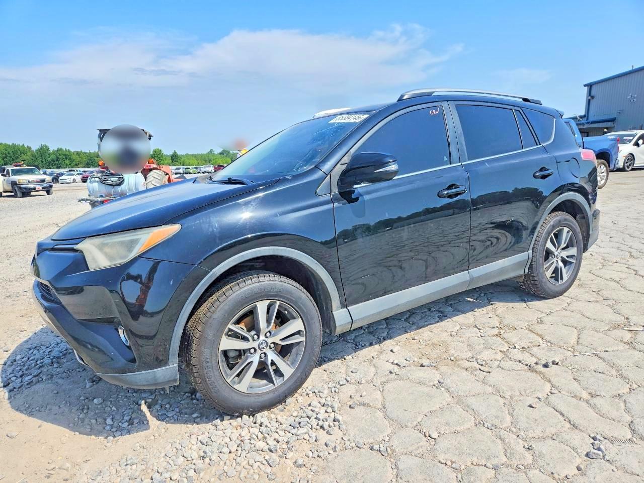 2017 Toyota Rav4 Xle - zdjęcie główne