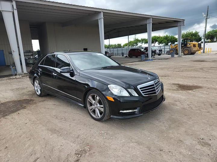 2013 Mercedes-Benz E 350 - zdjęcie 13
