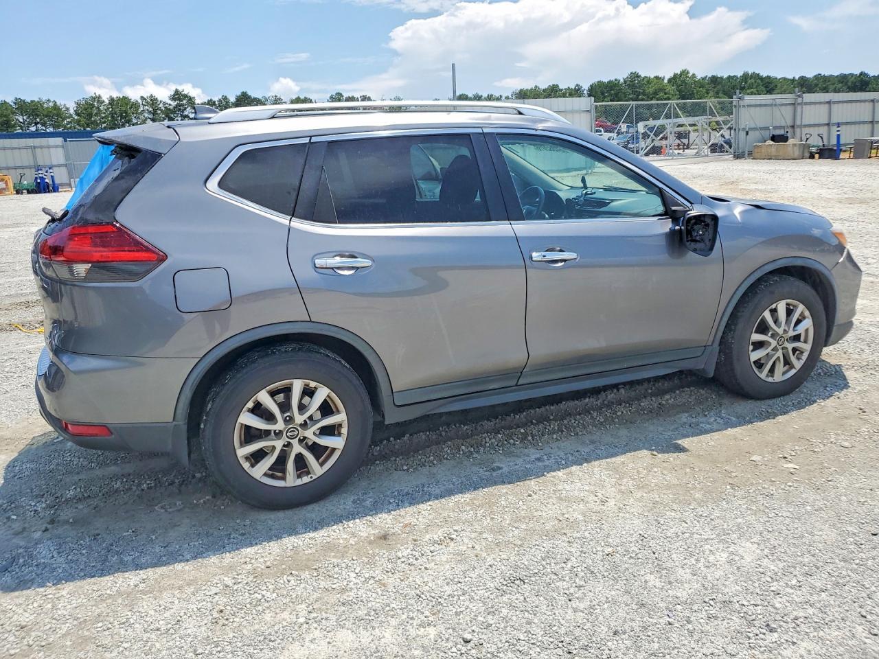 2017 Nissan Rogue Sv - zdjęcie 3