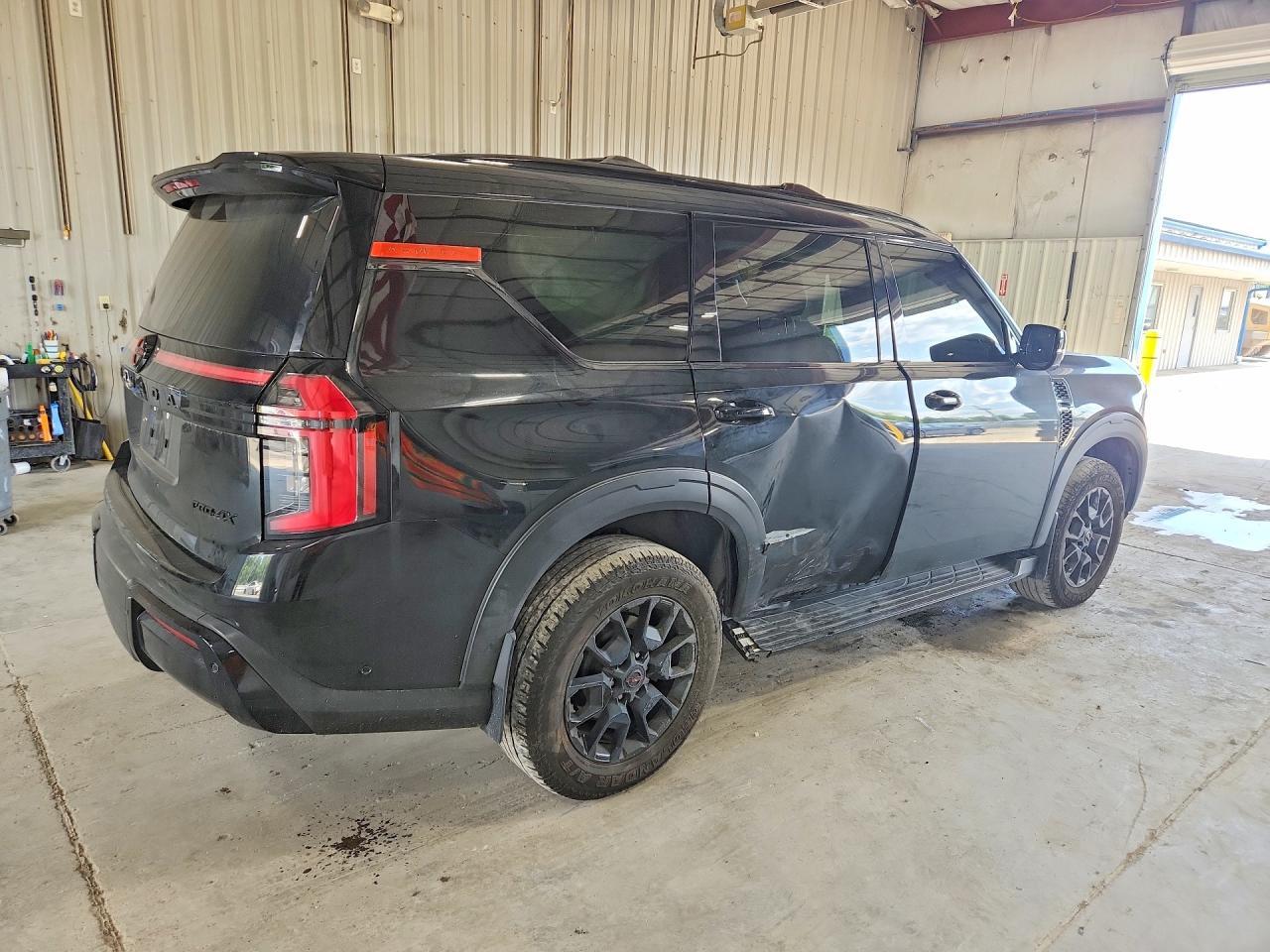 2025 Nissan Armada Pro-4X - zdjęcie 3