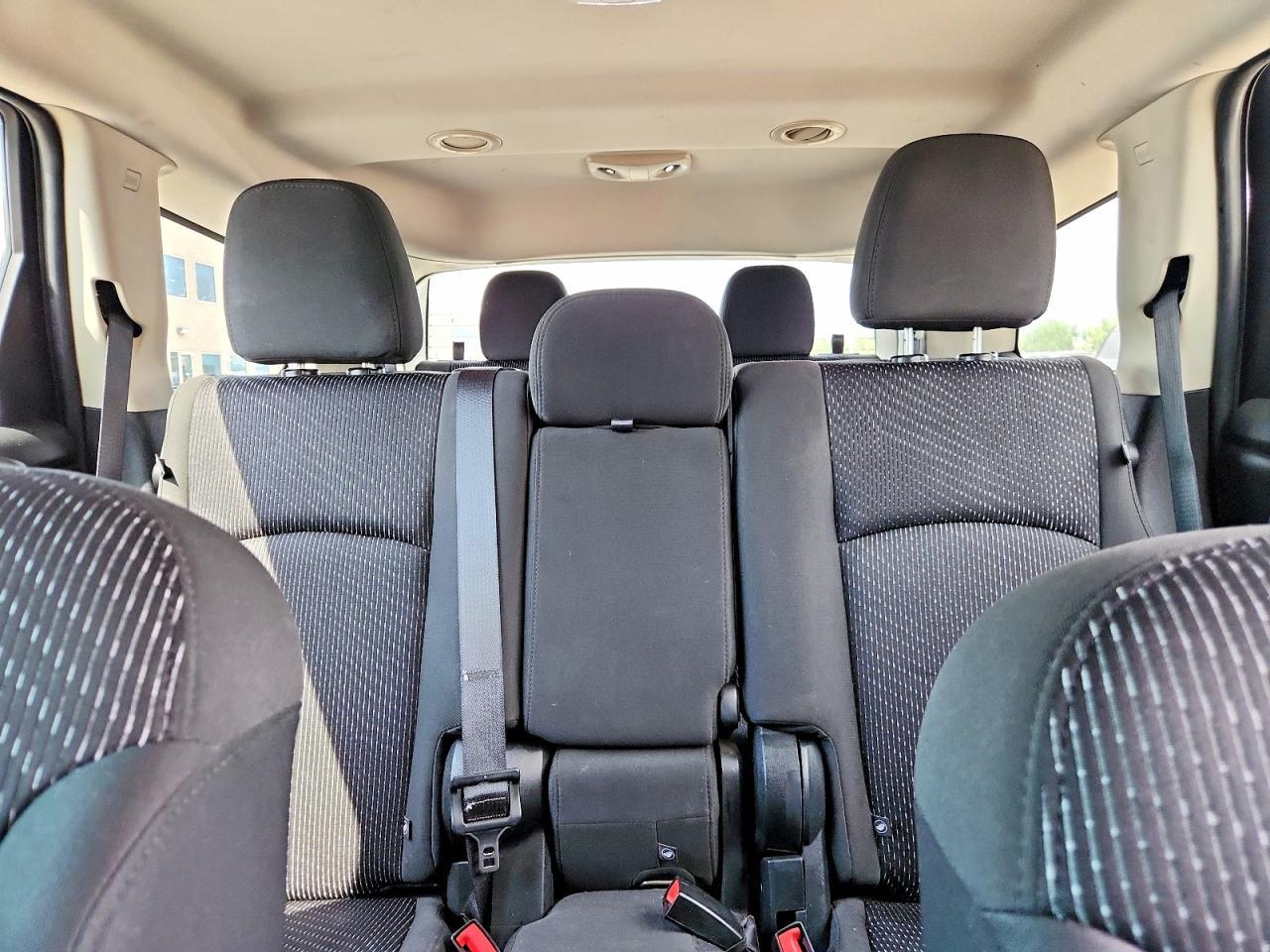 2017 Dodge Journey Crossroad - zdjęcie 10