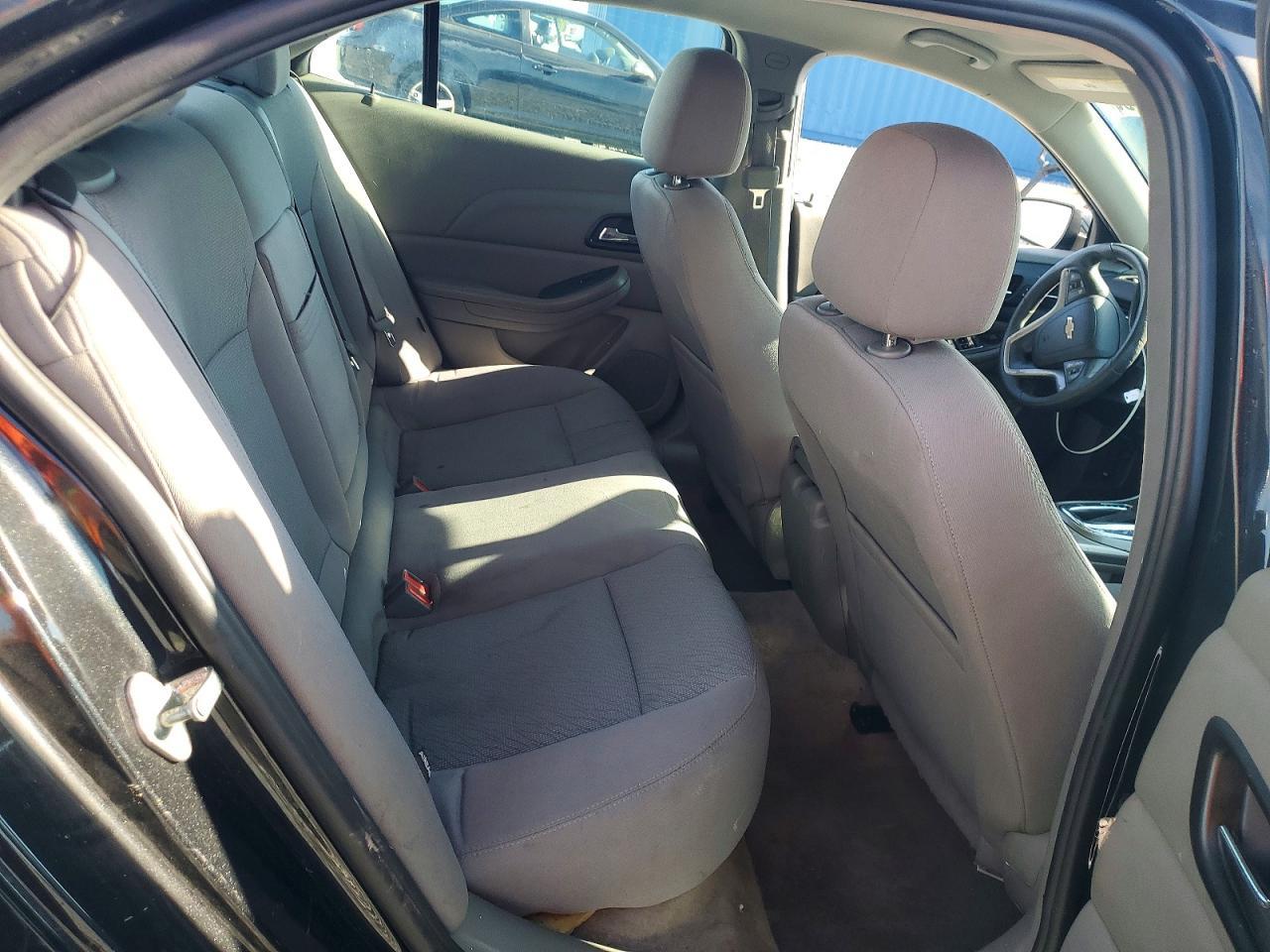 2013 Chevrolet Malibu Ls - zdjęcie 10
