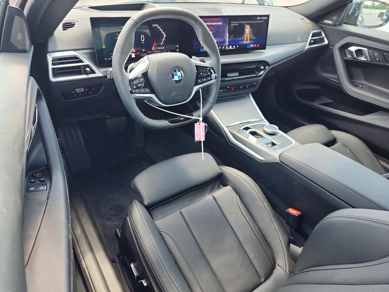 2025 BMW 230I - zdjęcie 8