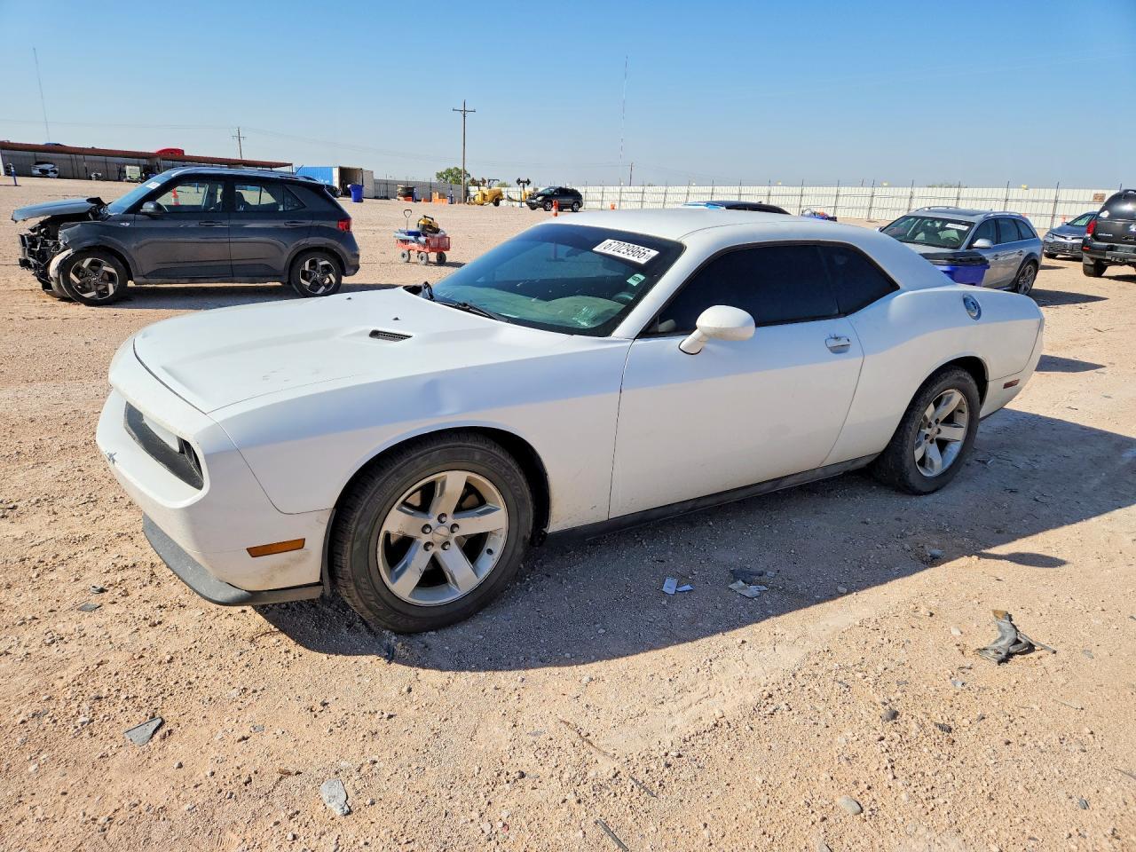 2013 Dodge Challenger Sxt - zdjęcie główne