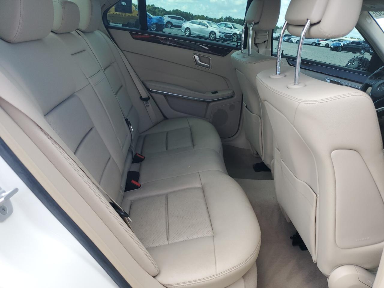 2014 Mercedes-Benz E 350 4Matic - zdjęcie 10