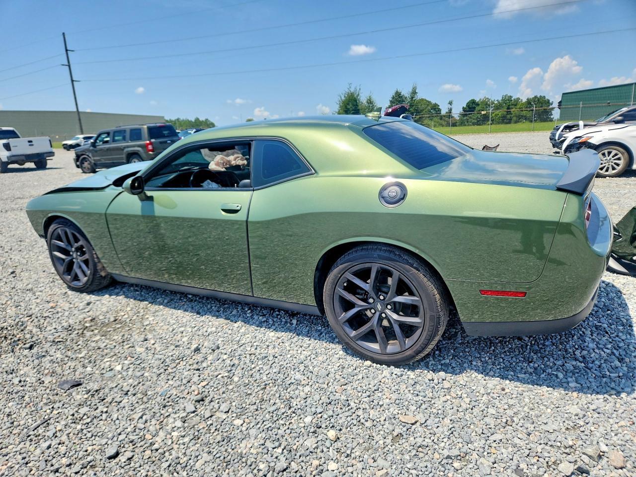 2022 Dodge Challenger Gt - zdjęcie 2