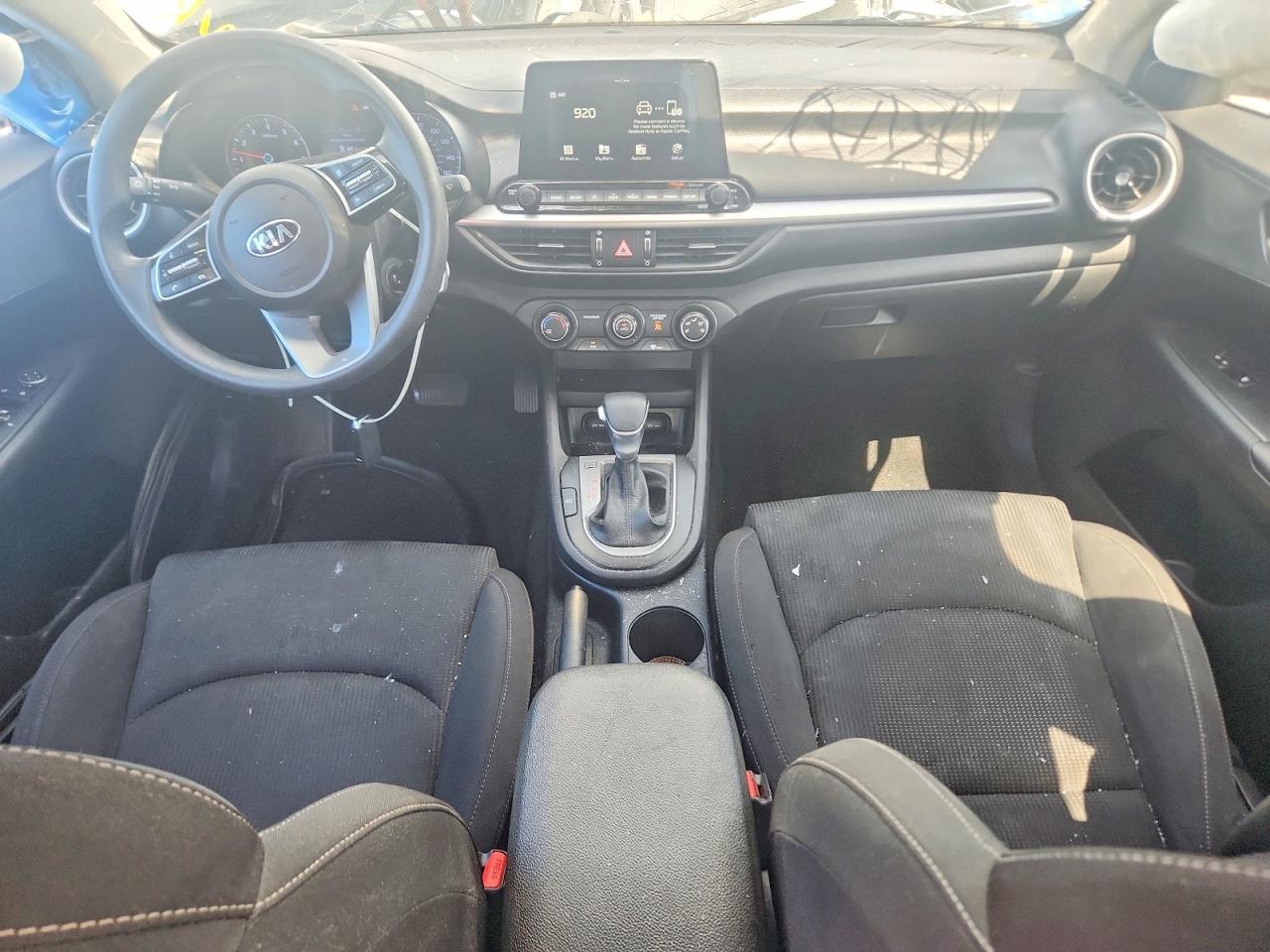 2020 Kia Forte Lxs - zdjęcie 8