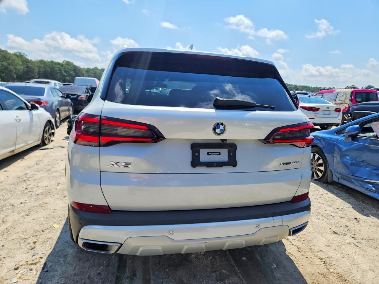 2023 BMW X5 xDrive40I - zdjęcie 6