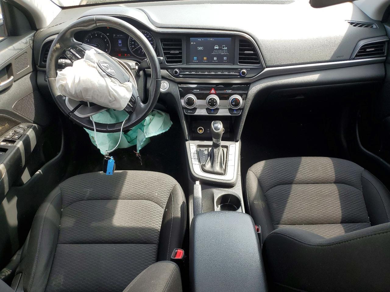 2019 Hyundai Elantra Sel - zdjęcie 8