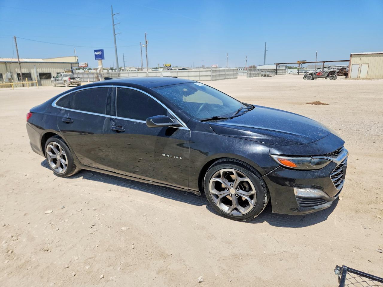 2021 Chevrolet Malibu Lt - zdjęcie 4